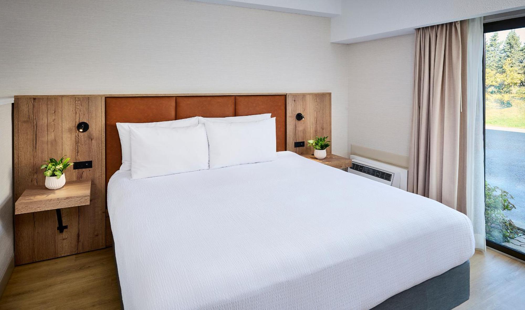 ת'אנדר ביי Valhalla Hotel & Conference Centre מראה חיצוני תמונה